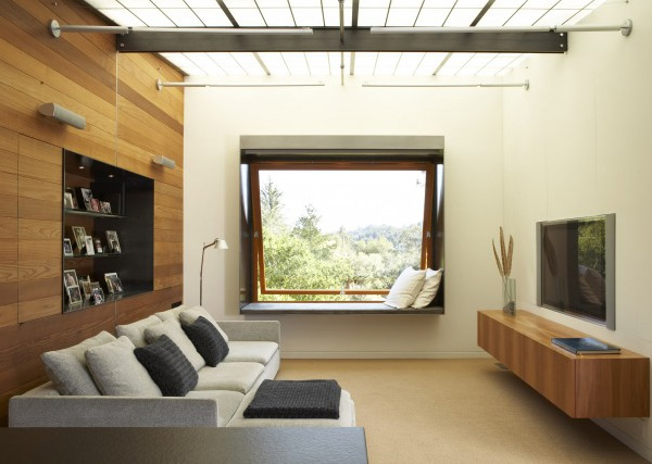 العمارة الخشبية الحديثة في غرفة المعيشة في سان فرانسيسكو