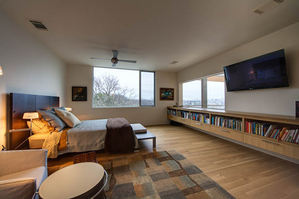 Texas Passive Solar Home - تصميم منزل حديث - غرفة نوم