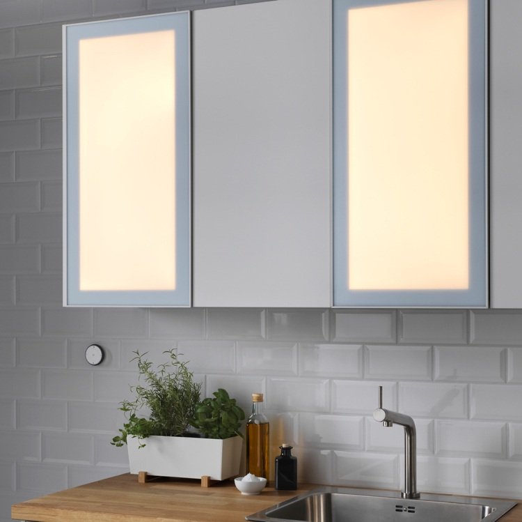 jormlien-door-kitchen-led-lighting-smart-remote-control-عكس الضوء