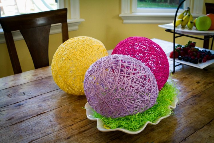 يزين بيض عيد الفصح عش كبير - أرجواني - وردي - أصفر - غزل - العبث - ببساطة - عيد الفصح