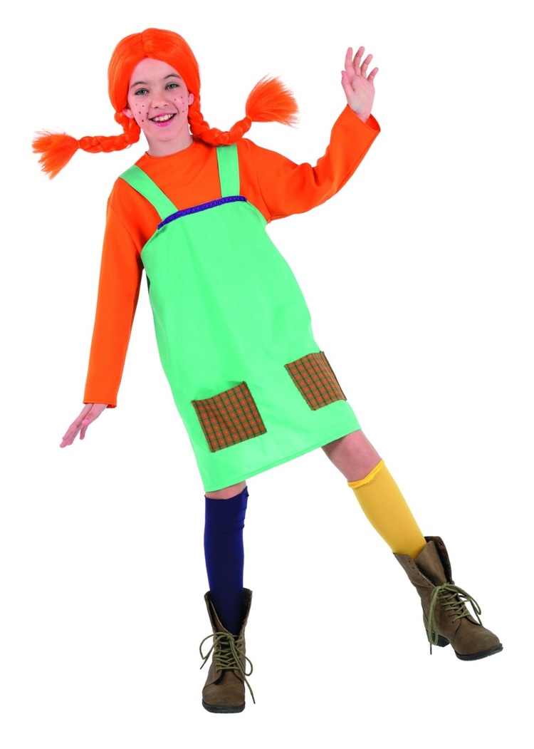 pippi-long-stocking-costume-colour-color-green-dress-orange-sweater-knee socks الجوارب