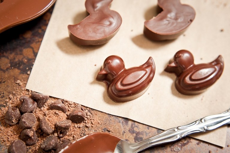 اصنع الشوكولاتة الخاصة بك مع وصفة شوكولاتة فورم كريسماس