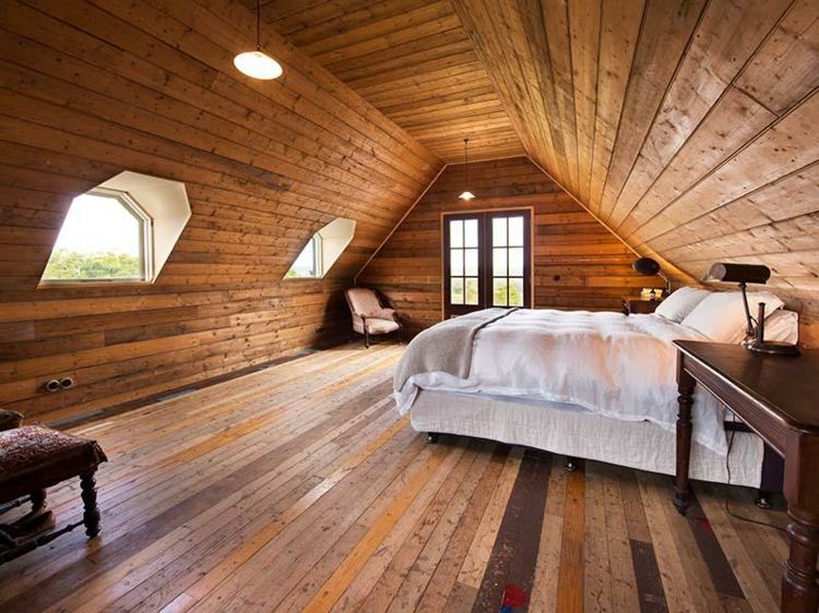غرفة نوم غرفة العلية مصنوعة من خشب الباركيه
