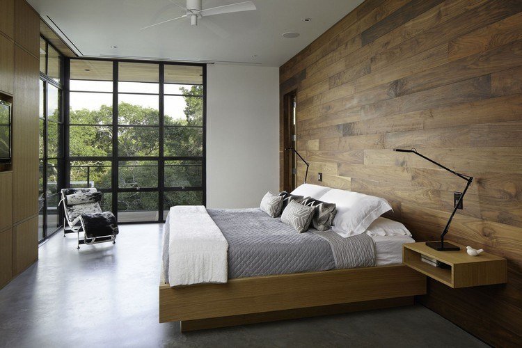غرفة نوم - تصميم - خشب - ألواح - سرير - طاولات جانبية للسرير
