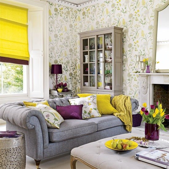 غرفة المعيشة خلفية نمط الأزهار أصفر زهور الأقحوان الأرجواني الداكن