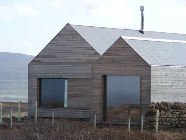 فيلا منزل خشبي مائلة سقفها borreraig dualchas-architects العمارة الاسكتلندية