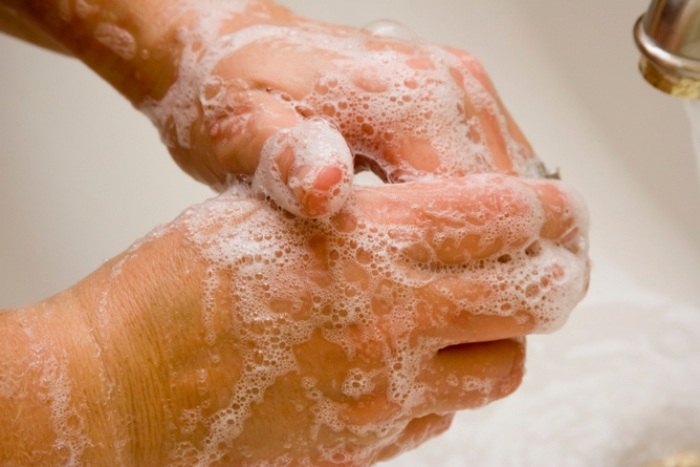 حماية ضد الانفلونزا المعوية - غسل اليدين بانتظام