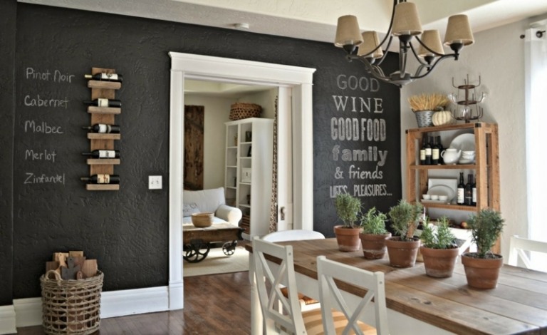 أسود الجدار لون غرفة الطعام فكرة رف النبيذ طاولة طعام البحر الأبيض المتوسط