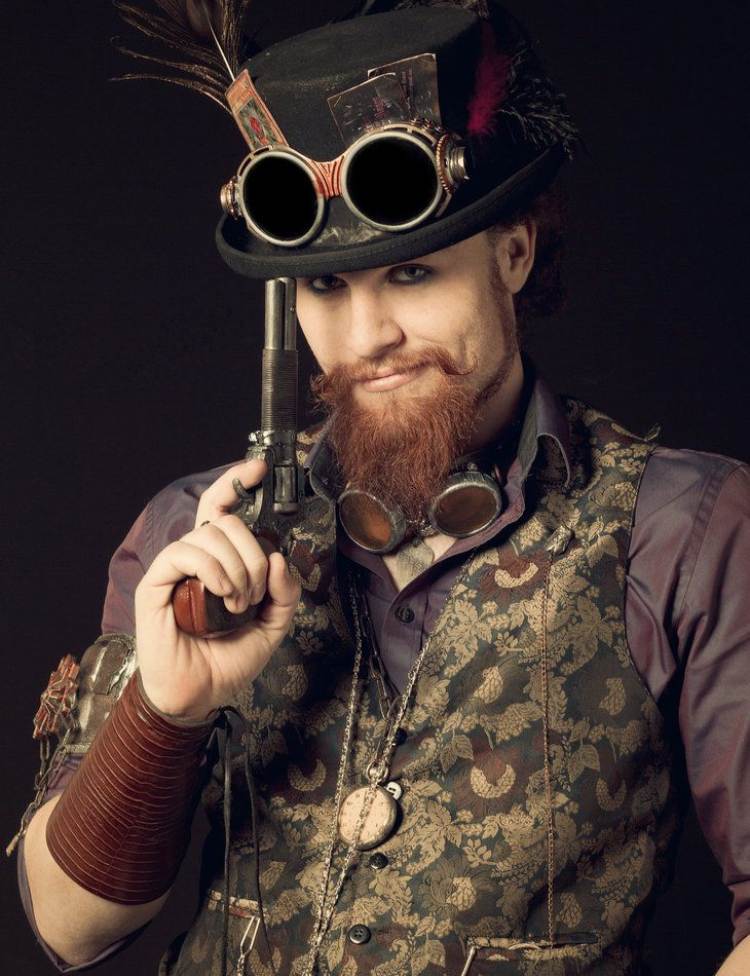 رجل Steampunk يضع الماكياج ليرتدي ملابسه كصياد للكرنفال