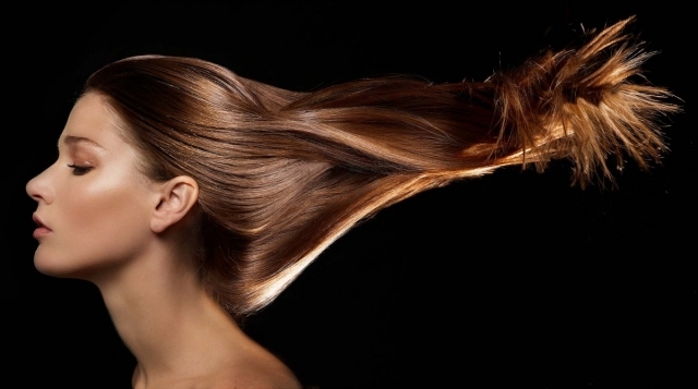auburn hair-woman نصائح حول العناية بالشعر