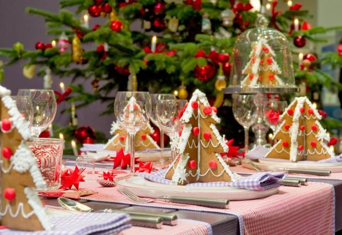 تزيين طاولة الطعام عيد الميلاد الزنجبيل شجرة التنوب الديكور الشتاء