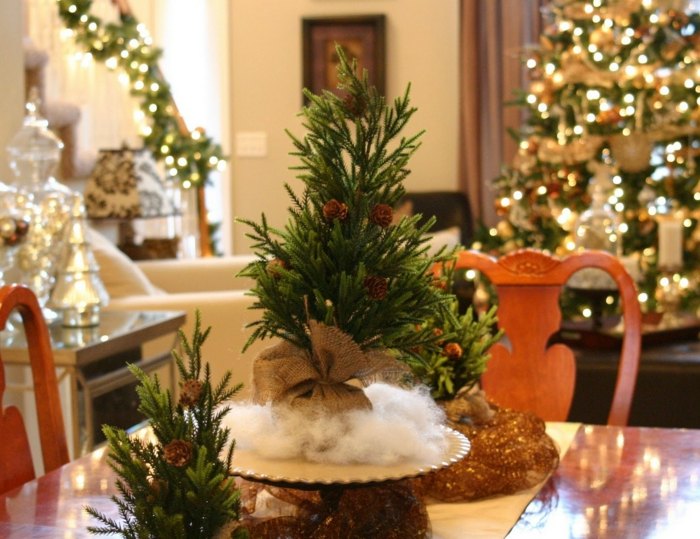 شجرة التنوب عيد الميلاد ديكو مأدبة الجدول الشتاء احتفال