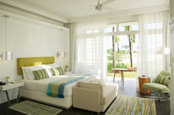 غرفة نوم خضراء بأسلوب بسيط