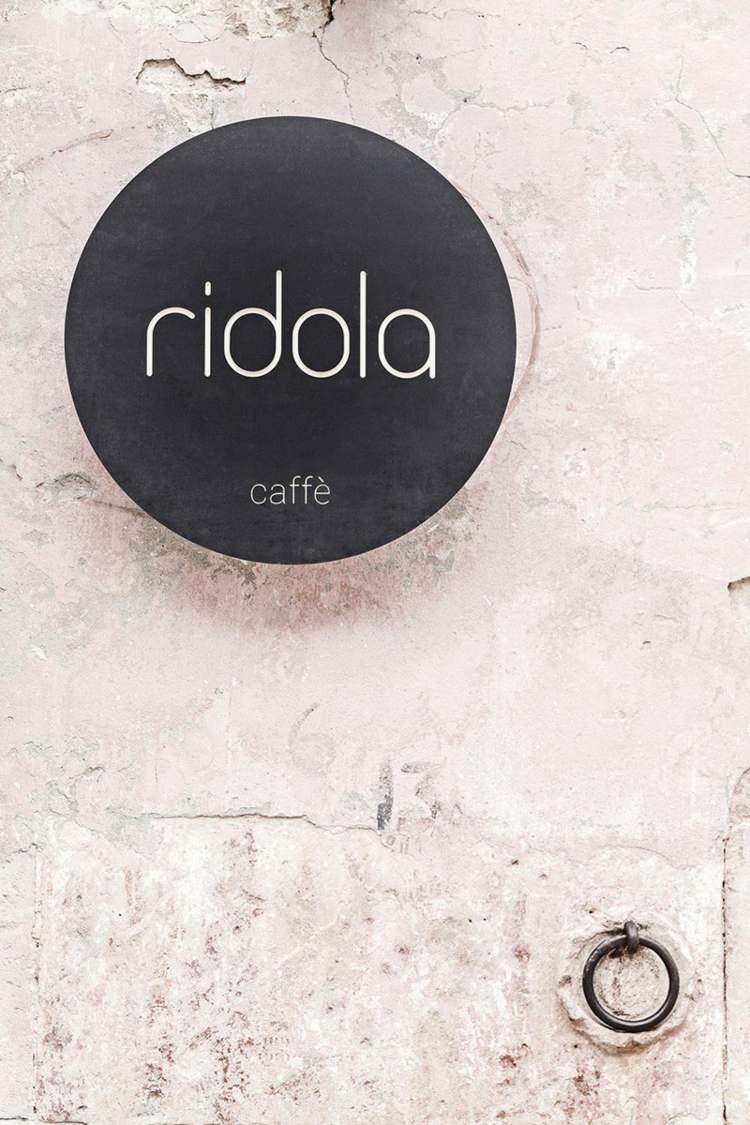 تصميم لوحات الحائط لافتة اسم مقهى ريدولا