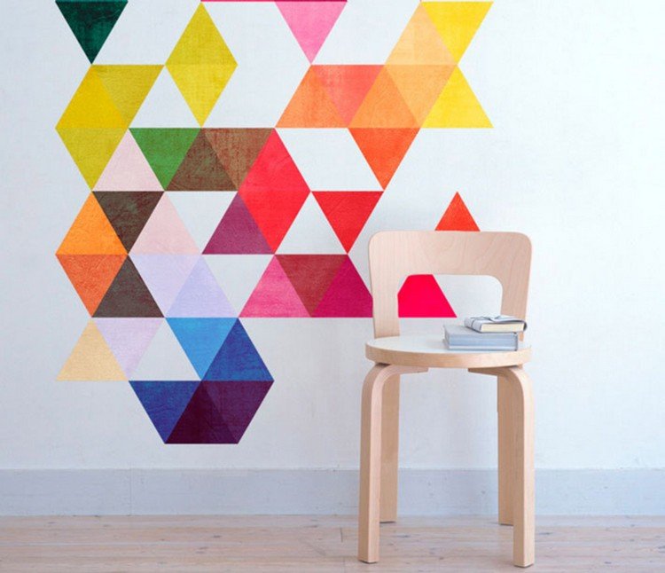 الرسم على الحائط - الأفكار - المثلثات - الألوان الزاهية