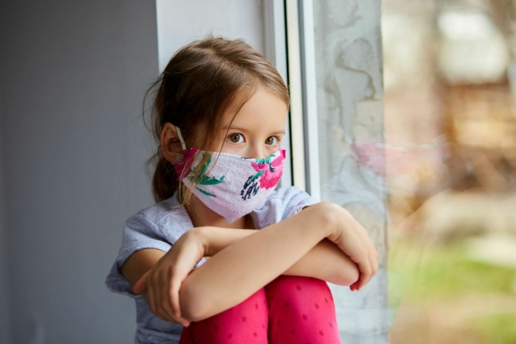 قناع التنفس الصناعي للأطفال - فكرة بسيطة مع نمط للمبتدئين