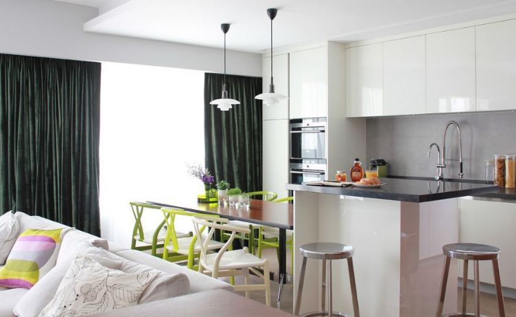 لوحة الألوان الزاهية الأخضر الأبيض الأريكة المعدنية البراز أثاث المطبخ الحديث تصميم أنيق المطبخ كونترتوب صنبور