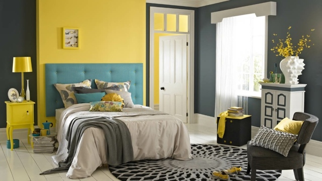 أفكار سرير رمادي أصفر الجدار الأزرق اللوح الأمامي