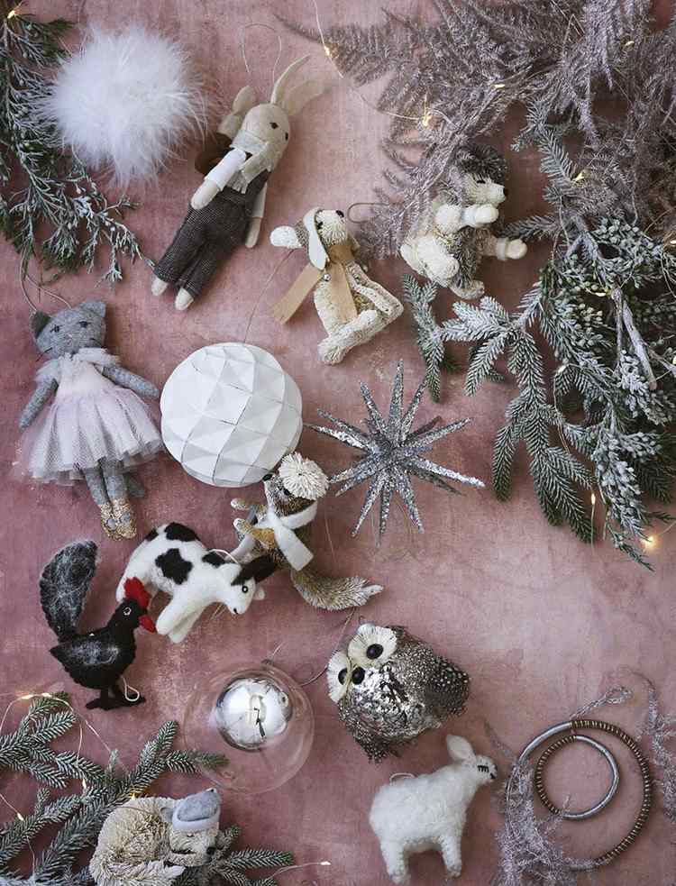 تزين مقترحات الديكور الاحتفالية غرفة المعيشة لعيد الميلاد